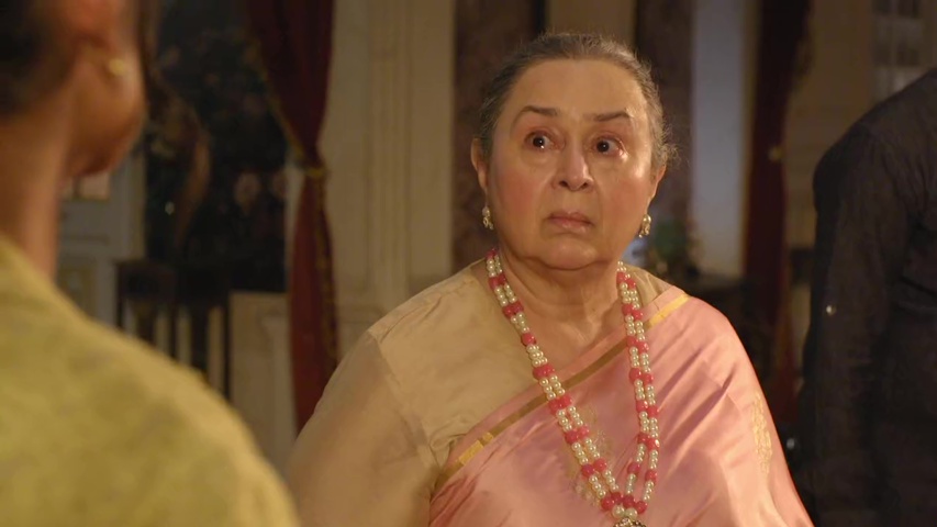 Dadi crying as Rajnandini reveals her evil plan