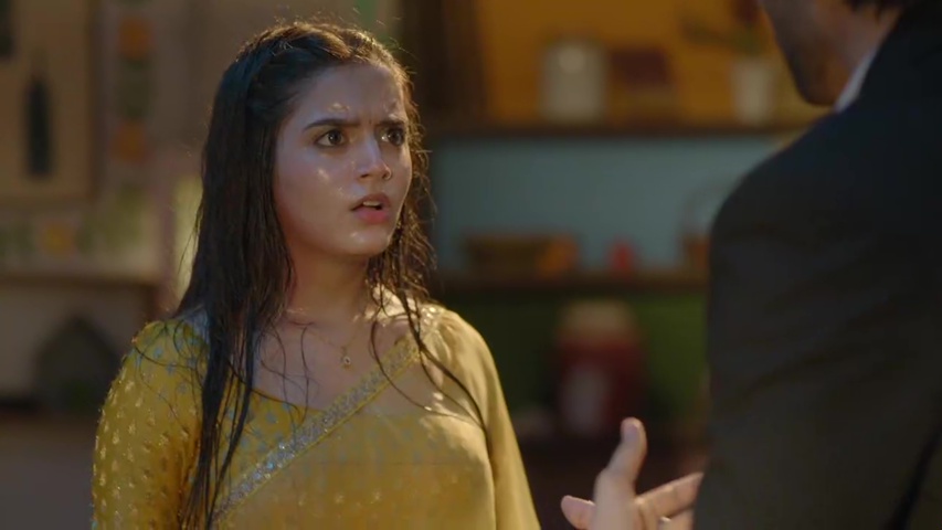 Doree confronting Maan at her home, looking confused