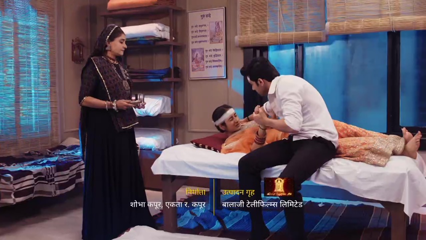 Parineet resting with Sanju by her side, Kalyani bringing milk