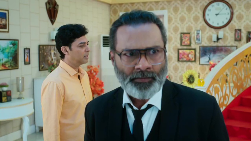 Raghav arguing with Anjali and Aman in their home