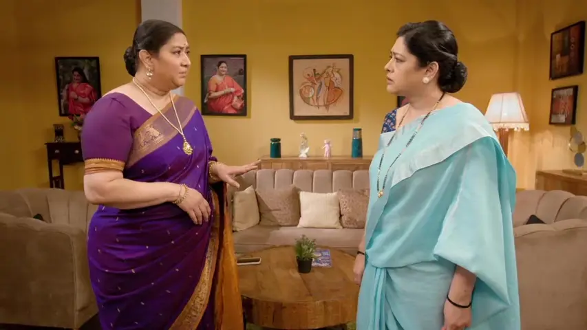Renuka venting her anger to Shakuntala about Riya